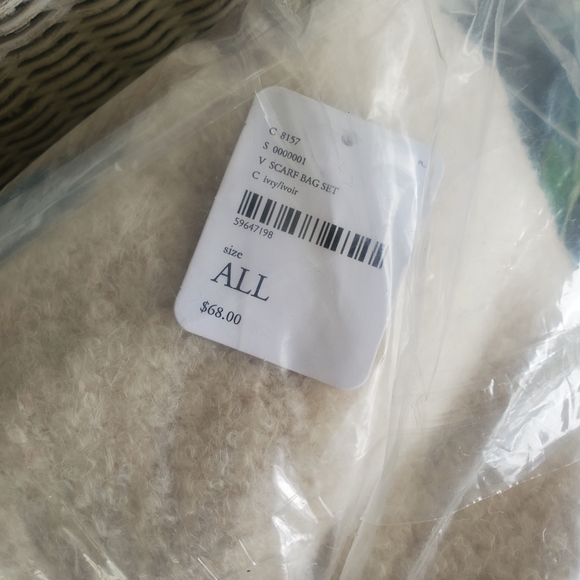 ๐ Free People Carry On Rainbow & Scarf sweater knit tote Bag set - Picture 9 of 11